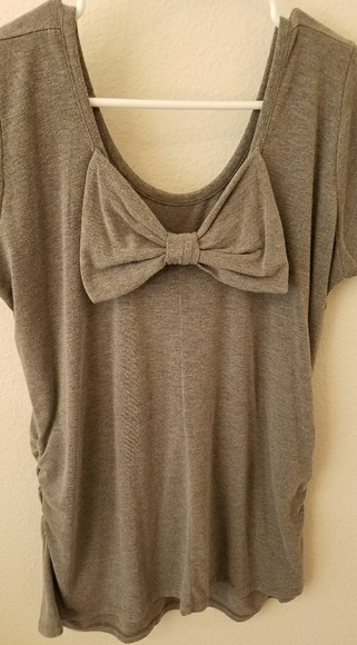 Short sleeve maternity top - Picture 3 of 4